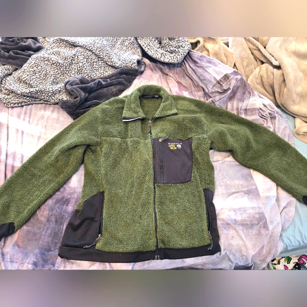 Mens xl mountain hardware fleece jacket